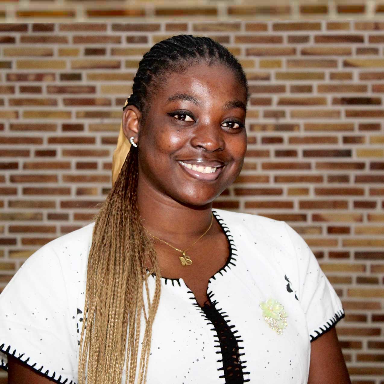 Sonia Seneyo